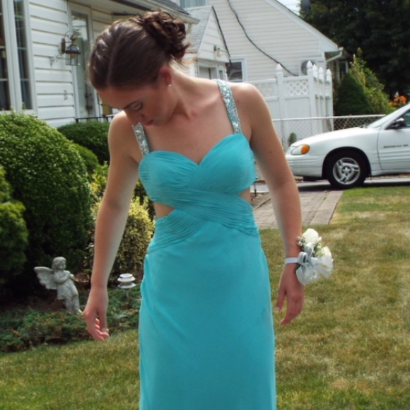 Dresses & Skirts - Prom dress